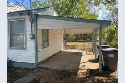508 W 5th Street, Lancaster, TX 75146 - Photo 3