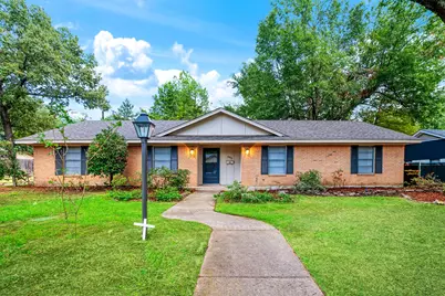 665 32nd Street SE, Paris, TX 75460 - Photo 1