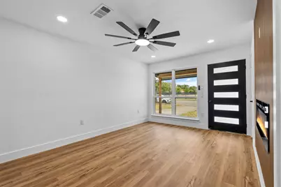 565 Alcorn Avenue, Dallas, TX 75217 - Photo 5