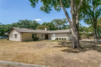 1909 Plymouth Court, Arlington, TX 76013 - Photo 7