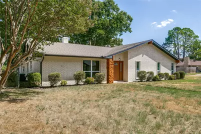 1909 Plymouth Court, Arlington, TX 76013 - Photo 3