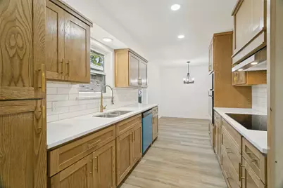 1909 Plymouth Court, Arlington, TX 76013 - Photo 19