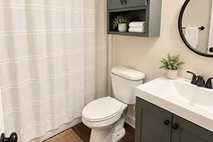 304 S Norma Dr, Lacy Lakeview, TX 76705 - Photo 5