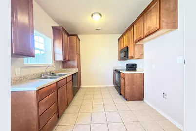 916 Parkplace Ridge, Princeton, TX 75407 - Photo 9