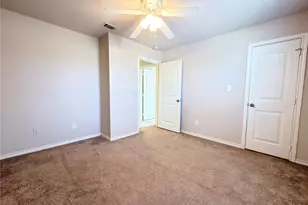 916 Parkplace Ridge, Princeton, TX 75407 - Photo 17