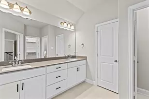 593 Hutchinson Ln, Lewisville, TX 75077 - Photo 21