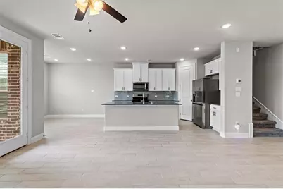 593 Hutchinson Lane, Lewisville, TX 75077 - Photo 9