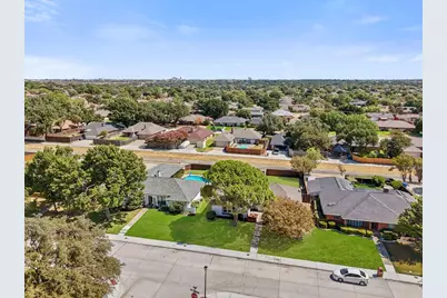 3814 Woodside Road, Carrollton, TX 75007 - Photo 3