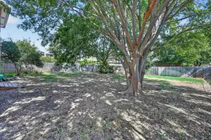8728 Lariat Cir, Fort Worth, TX 76244 - Photo 3