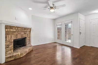 5200 Martel Avenue #24A, Dallas, TX 75206 - Photo 9