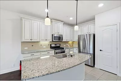 555 Waterloo Drive, Lewisville, TX 75067 - Photo 25