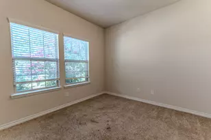 5005 Brookside Dr, Denton, TX 76226 - Photo 7
