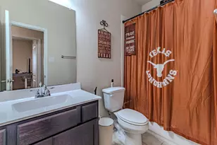 5005 Brookside Dr, Denton, TX 76226 - Photo 9