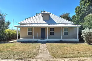 408 E Housley St, Strawn, TX 76475 - Photo 1