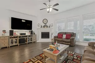 9401 Excursion Dr, Oak Point, TX 75068 - Photo 5