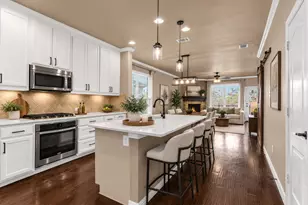 612 Sundrop Dr, Little Elm, TX 75068 - Photo 11