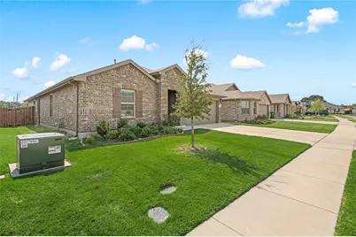 320 Sculptors Crossing, Springtown, TX 76082 - Photo 37