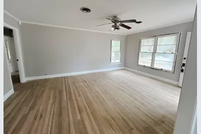 2012 Watauga Court W, Fort Worth, TX 76111 - Photo 5