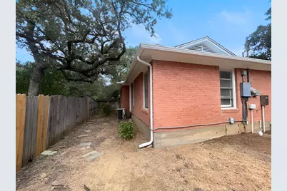 2012 Watauga Court W, Fort Worth, TX 76111 - Photo 23