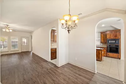 1613 Country Hills Drive, Midlothian, TX 76065 - Photo 9