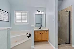 11701 Cambria Ct, Fort Worth, TX 76008 - Photo 21