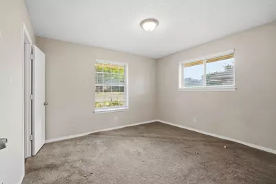 316 Ray Avenue, DeSoto, TX 75115 - Photo 27