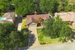 2840 Southridge Dr, Grapevine, TX 76051 - Photo 37