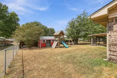 928 Maple Street, Howe, TX 75459 - Photo 27