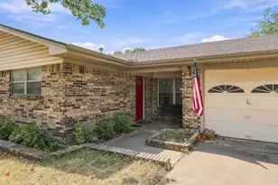 928 Maple St, Howe, TX 75459 - Photo 29