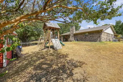 928 Maple Street, Howe, TX 75459 - Photo 31