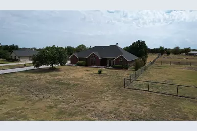 11990 Hill Country Circle, Ponder, TX 76259 - Photo 3