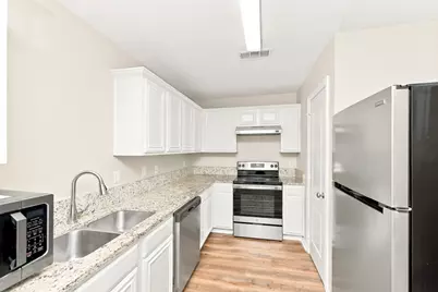 312 Ezekial Avenue, Dallas, TX 75217 - Photo 3