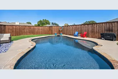 1931 Robin Meadow Drive, Carrollton, TX 75007 - Photo 25