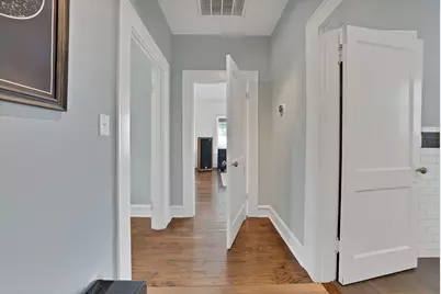 2305 W Rosedale Street S, Fort Worth, TX 76110 - Photo 23