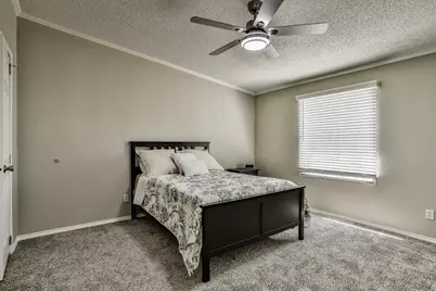 3809 Lands End Court, Granbury, TX 76048 - Photo 5