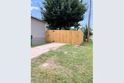 1700 Oneal Street, Greenville, TX 75401 - Photo 7