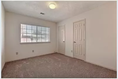 2110 Hearthstone Drive, Carrollton, TX 75010 - Photo 11