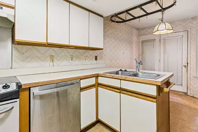 18040 Midway Road #105, Dallas, TX 75287 - Photo 11