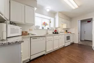 1328 Colmar Dr, Plano, TX 75023 - Photo 9