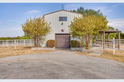 2112 Miller Court, Granbury, TX 76049 - Photo 33