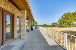 2112 Miller Ct, Granbury, TX 76049 - Photo 31