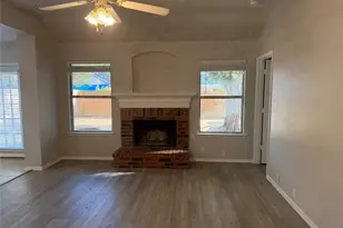1021 Beechwood Dr, Denton, TX 76210 - Photo 3