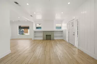 809 Cristler Avenue, Dallas, TX 75223 - Photo 3