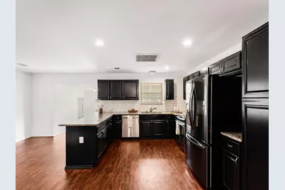 2222 Woodoak Drive, Irving, TX 75060 - Photo 11