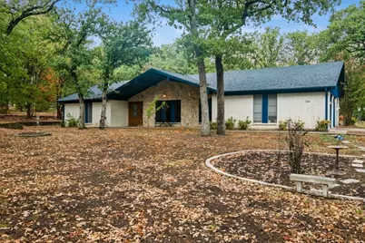 104 Trailwood Court, Burleson, TX 76028 - Photo 1