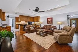 104 Trailwood Ct, Burleson, TX 76028 - Photo 5