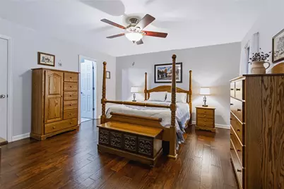 104 Trailwood Court, Burleson, TX 76028 - Photo 15