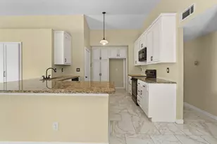 1322 Clark Trail, Grand Prairie, TX 75052 - Photo 11