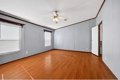 315 Glenwood Street, Gainesville, TX 76240 - Photo 27