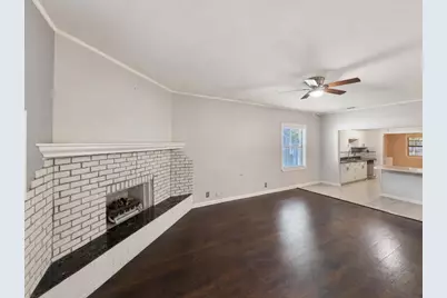 912 W Belt Line Road, Cedar Hill, TX 75104 - Photo 17